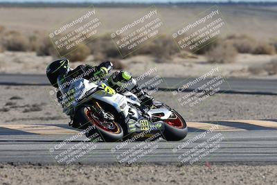 media/Dec-06-2025-CVMA (Sat) [[4a896cc04c]]/Race 3-Amateur Formula Open/